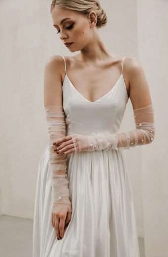 Heirloom Bridal Company Style Ruched Pearl Gloves #0 default Ivory thumbnail