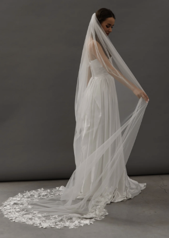 Heirloom Bridal Company Style V018 | Heirloom Bridal #0 default Ivory thumbnail