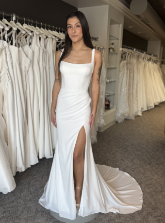 Juno #0 default Ivory Crepe thumbnail