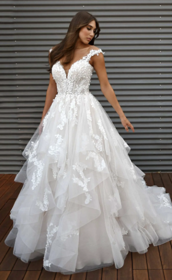 Martina Liana Style 1400 | Martina Liana #0 default (IVIV-PL) Ivory Lace & Tulle ov Ivory Gown w Porcelain Tulle Illusion thumbnail