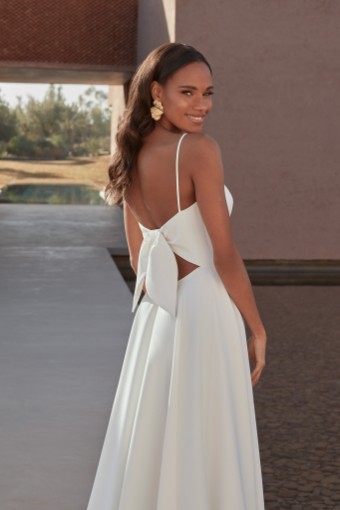 Adore by Justin Alexander Style Merrick | Justin Alexander #2 Ivory/Latte thumbnail