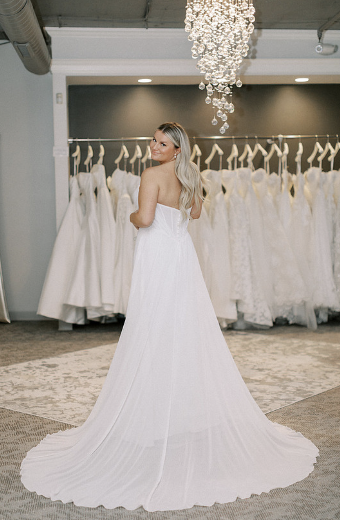 Hazel | Beaumont Collection #1 default Pure Ivory thumbnail