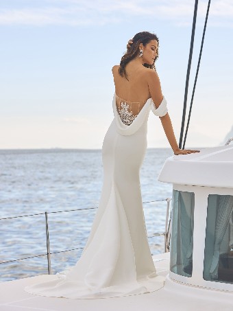 Aubrey | Pronovias #1 default Off White/Nude thumbnail