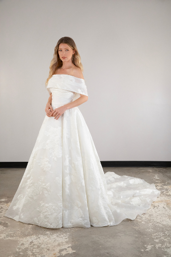 Essense of Australia Style D3971 DRESS & SHAWL| Essense of Australia #0 default (IVQ) IVORY ORGANDY JACQUARD thumbnail