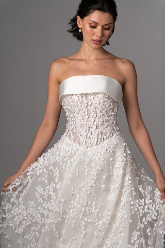 Martina Liana Luxe Style LE1404 | Martina Liana Luxe #2 default (SK-IV) Silk Ivory thumbnail