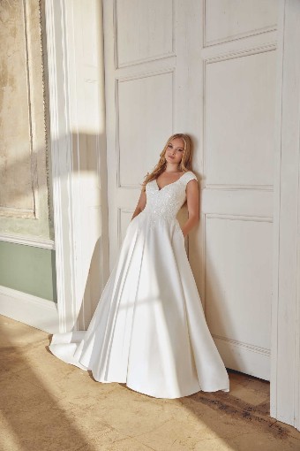 Sincerity Bridal Style 44547 | Justin Alexander #0 default Ivory thumbnail