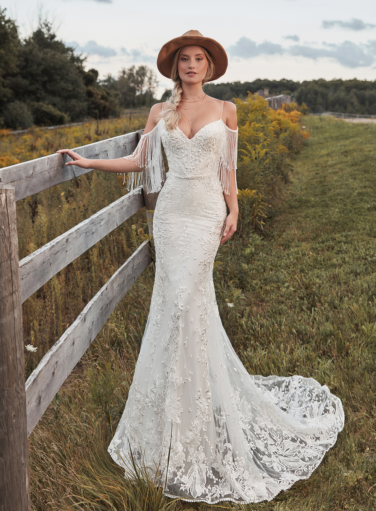 La Perle Sample Sale Bridal Dresses White Dress Off the Rack